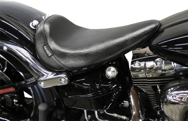 Le Pera Bare Bones Smooth Solo Seat fits 2013-2017 Harley Softail Breakout FXSB