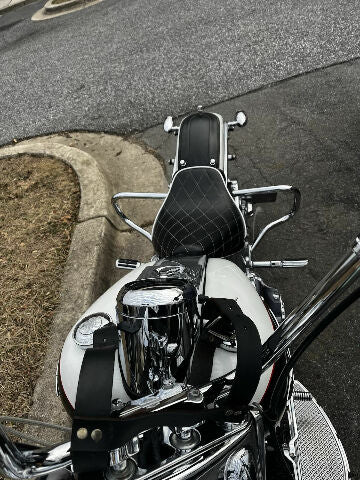 Le Pera Bare Bones Solo Seat for 2008-2017 Harley Softail Heritage FLSTNI Deluxe