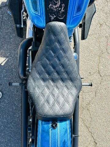 Saddlemen Renegade Lattice Solo Gel Seat for 2011-2017 Harley Softail Slim FLS
