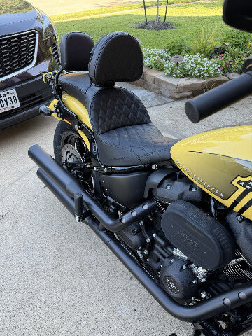Saddlemen Explorer Lattice Gel Seat & Backrest for 2018-2026 Harley Softail FXBB