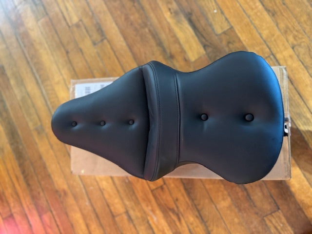 Saddlemen Explorer Pillow Gel Seat for 2018-2025 Harley Softail Breakout Fat Boy