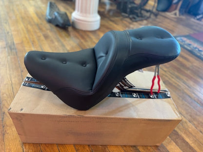 Saddlemen Explorer Pillow Gel Seat for 2018-2025 Harley Softail Breakout Fat Boy