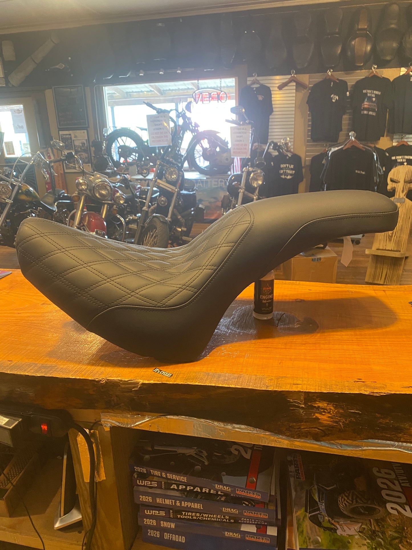 Saddlemen Profiler Lattice Low Seat for 2000-06 Harley Softail Heritage Fat Boy