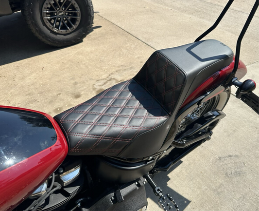 Saddlemen Step-Up Red Lattice Gel Seat fits 2018-2024 Harley Softail FXBB FXST