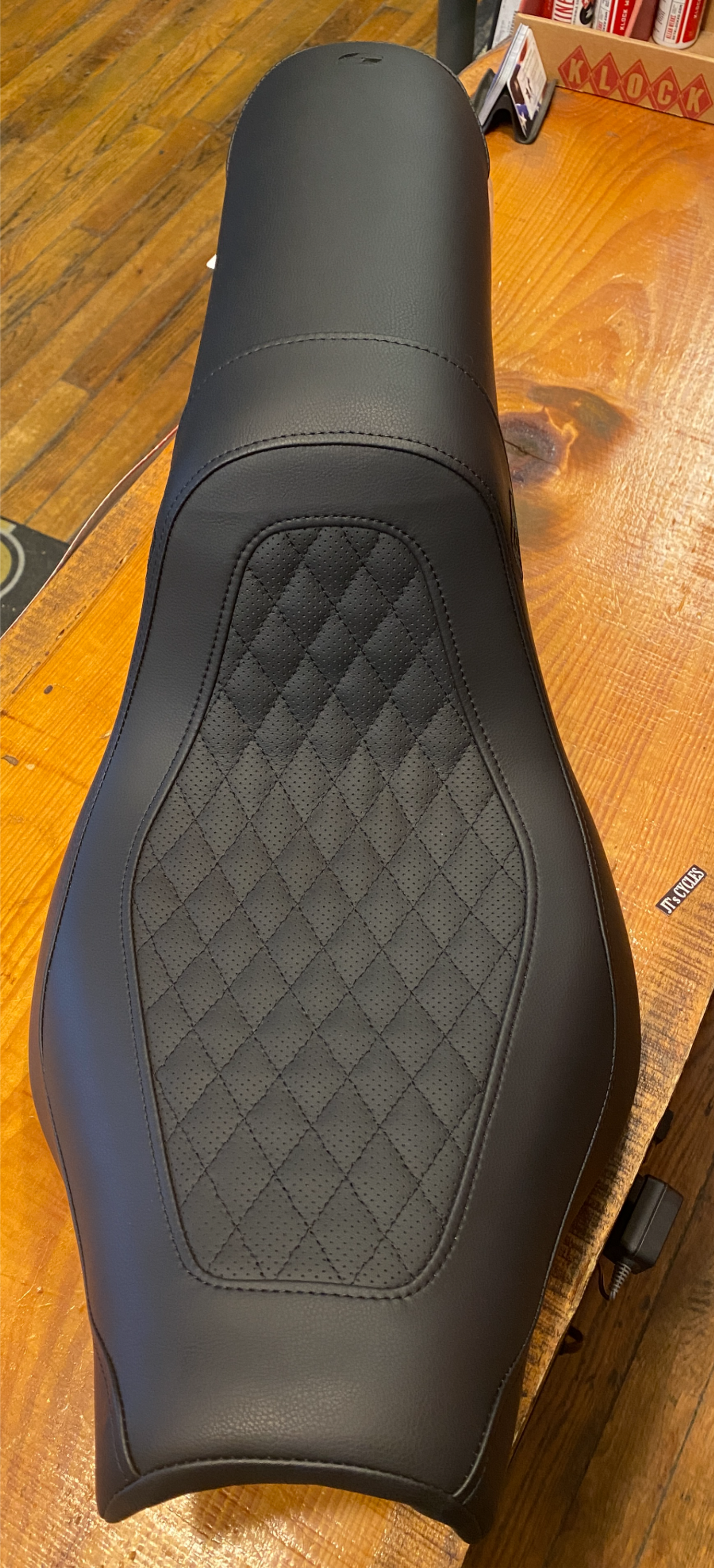 Saddlemen Speed Merchant Pro Series Gelcore Seat for 2018-2024 Harley Softail