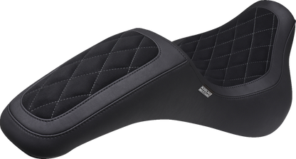 Mustang Signature Fastback Seat for 2018-24 Harley Softail Street Bob FXBB FXST