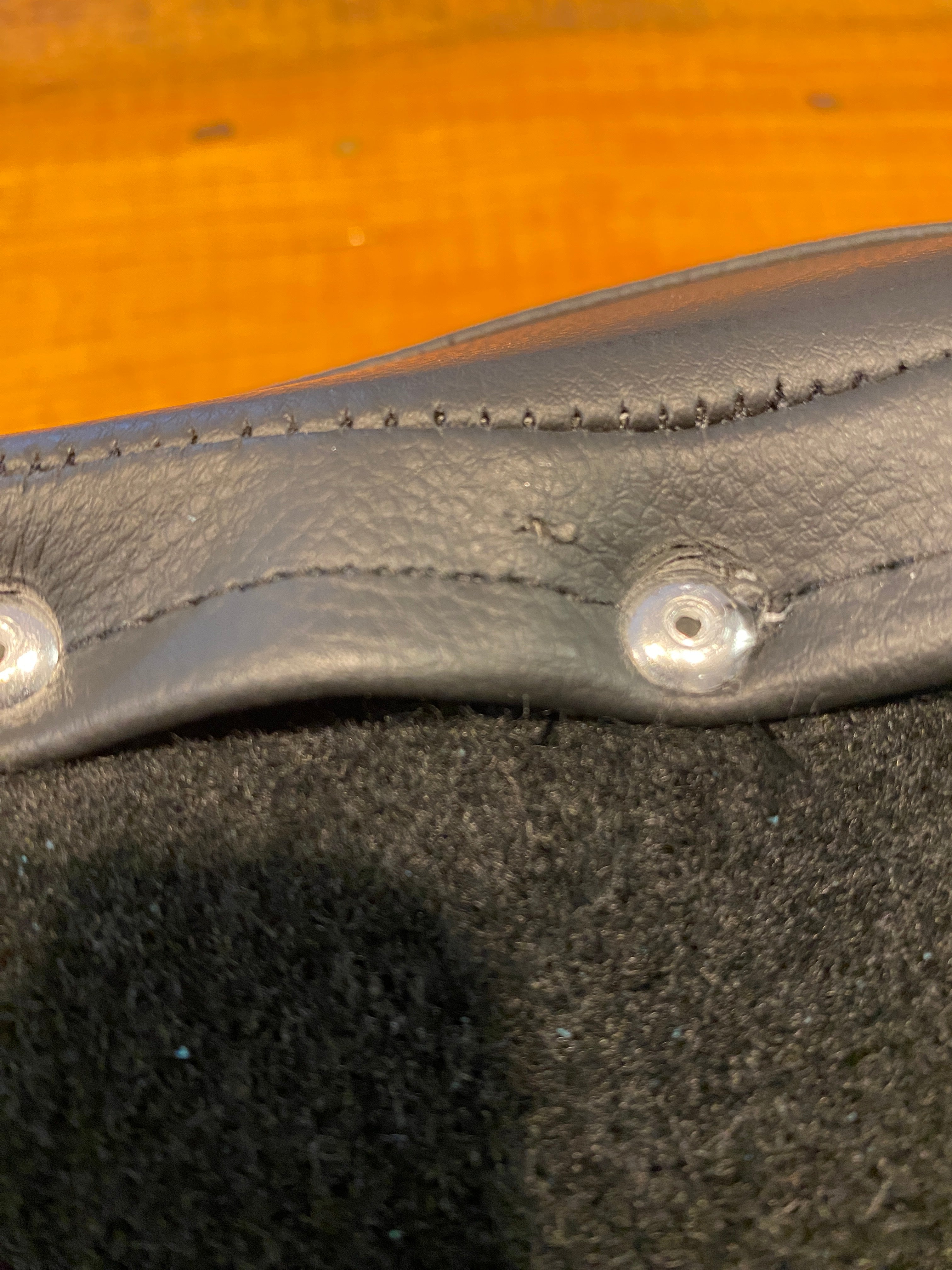 Saddlemen Roadsofa Carbon Fiber Gel Seat for 2018-2025 Harley Softail Heritage