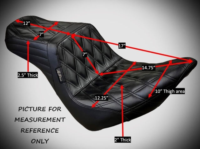 Le Pera Tailwhip Blue Diamond Stitch Seat for 2018-2026 Harley Softail Low Rider