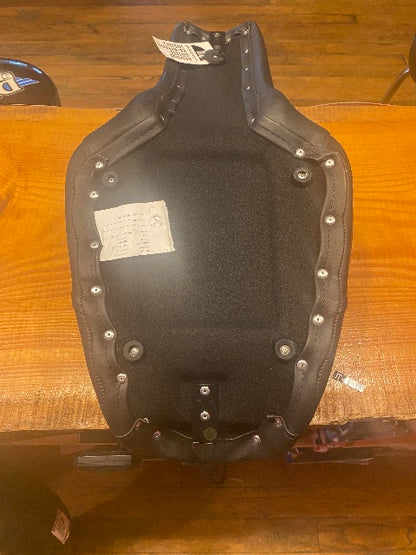 Saddlemen Profiler Lattice Low Seat fits 2004-2005 Harley Davidson Dyna FXD FXDL