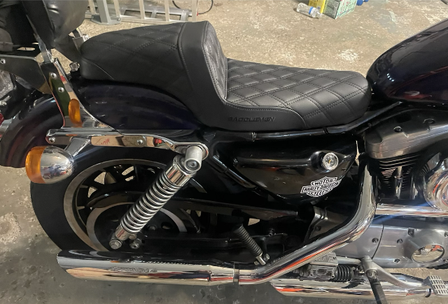 Saddlemen Step Up Lattice Stitch 2-Up Seat 1977-2003 Harley Sportster Models XL