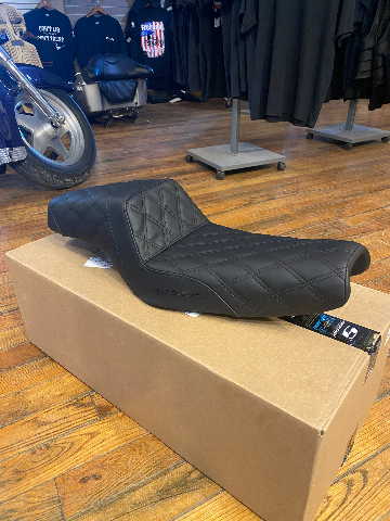 Saddlemen Black Step-Up Lattice Stitch Seat fits 2004-2022 Harley Sportster XL