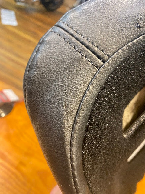 Drag Specialties Predator Classic Stitch Seat fits 1982-2003 Harley Sportster