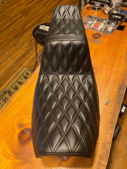 Le Pera Tailwhip Diamond Stitch Seat fits 1982-1994 Harley Low Rider FXR FXRS