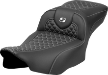 Saddlemen Extended Reach Roadsofa White Stitch Seat for 2023-2026 Harley Touring