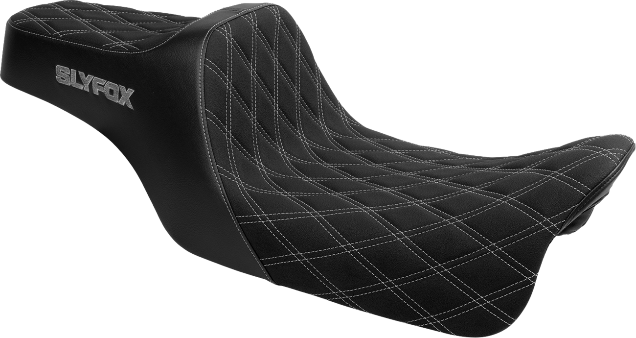 Slyfox High Noon Silver Diamond Seat fits 2023-2025 Harley Street Road Glide