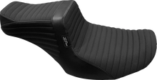 Le Pera Tailwhip Pleated w/ Gripper Seat 2023-2026 Harley Road Street Glide