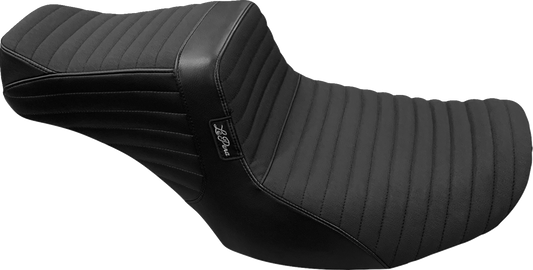 Le Pera Tailwhip Pleated w/ Gripper Seat 2023-2025 Harley Road Street Glide