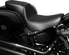 Drag Specialties Predator Solar Reflect Seat 2018-2026 Harley Softail Low Rider