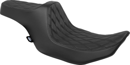 Drag Specialties Predator III Seat for 2023-2025 Harley Street Road Glide