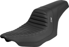 Saddlemen Pro Series Thrashin Tuck n Roll Gel Seat fits 2023-2026 Harley Touring