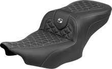Saddlemen Roadsofa Silver Tri Gripper Seat for 2023-26 Harley Road Street Glide