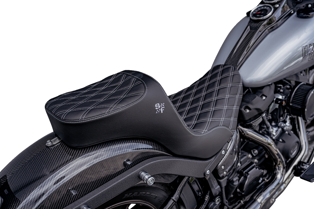 Slyfox Chariot Silver Diamond Seat fits 2018-2026 Harley Softail Low Rider FXLR