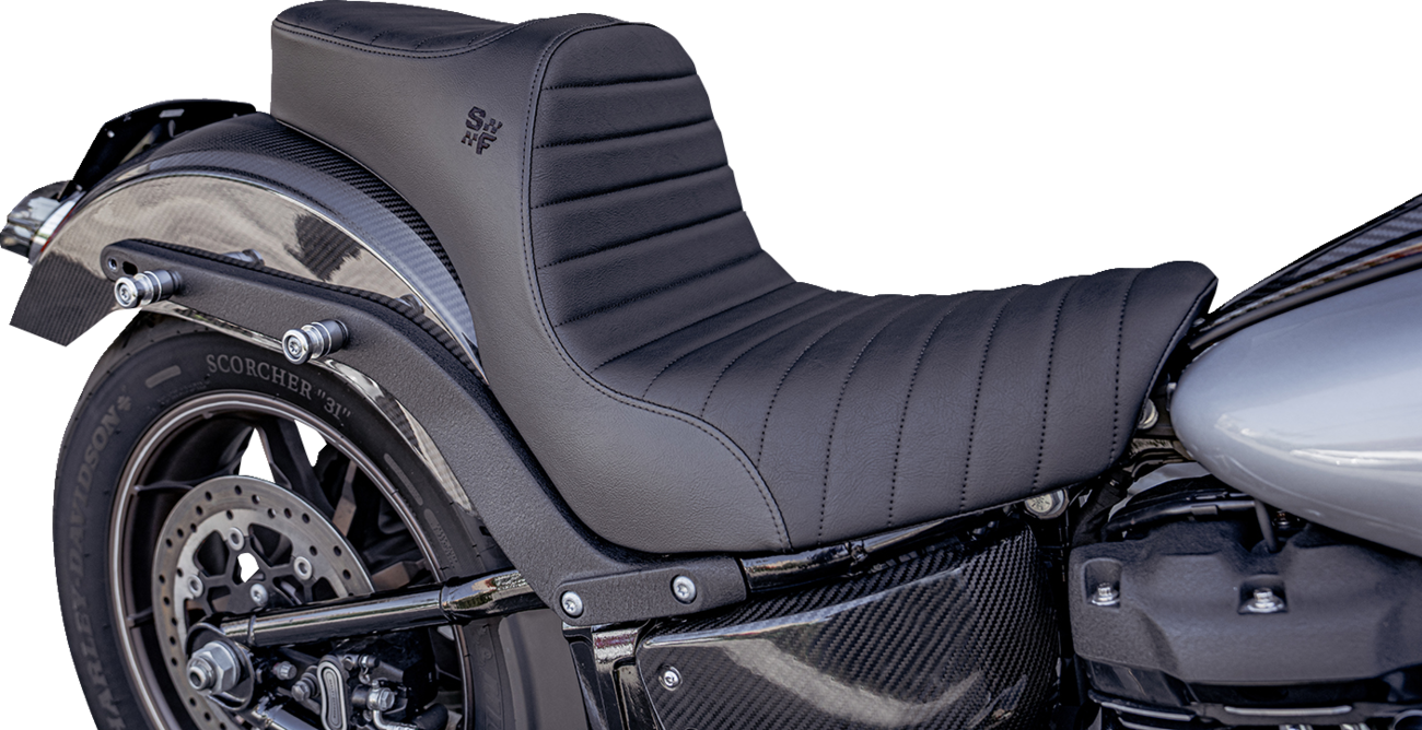 Slyfox Chariot Classic Stitch Seat fits 2018-2026 Harley Softail Low Rider FXLR