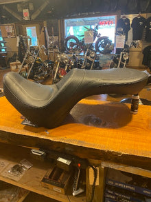 Saddlemen Explorer Stitched Gel Seat fits 2000-2007 Harley Softail Deuce FXSTD