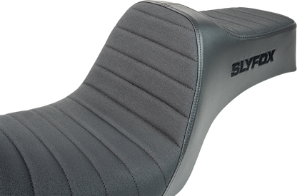 Slyfox Highnoon Classic Stitch Seat for 2012-16 Harley Low Rider Street Bob Dyna
