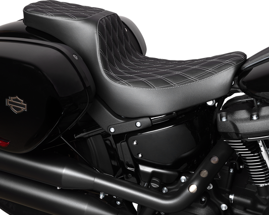 Drag Specialties Predator Silver Diamond Seat 2018-25 Harley Softail FXLRST FLSB