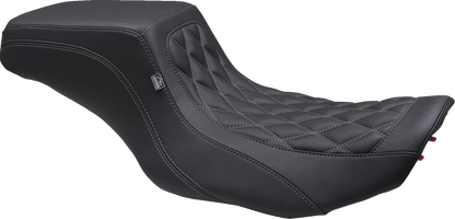 Mustang Squareback Gray Diamond Stitch Seat fits 2023-2026 Harley Touring FLTR