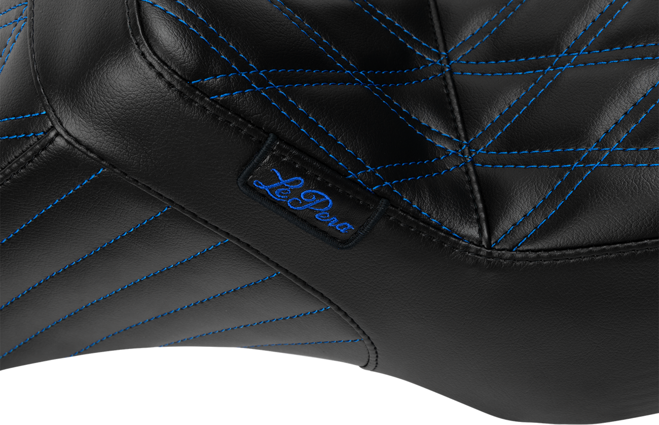 Le Pera Tailwhip Blue Diamond Stitch Seat for 2023-2025 Harley Touring FLHX FLTR