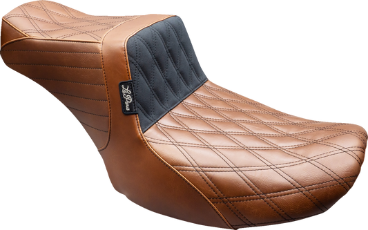 Le Pera Tailwhip Brown Diamond Grip Seat fits 2023-2025 Harley Street Road Glide