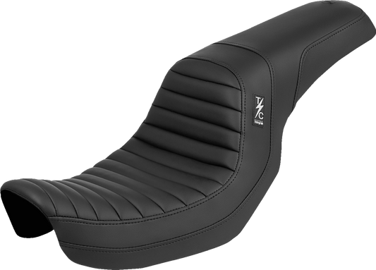 Saddlemen Pro Series Thrashin Tuck n Roll Gel Seat for 2006-2017 Harley Dyna FXD