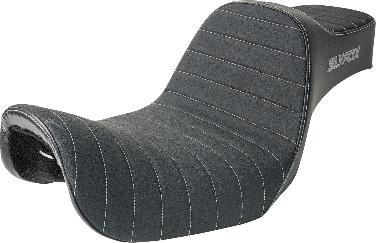 Slyfox Highnoon Classic Stitch Seat fits 1996-2003 Harley Super Wide Glide FXDL