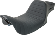 Slyfox Highnoon Classic Stitch Seat fits 1997-2007 Harley Road King FLHX FLHR