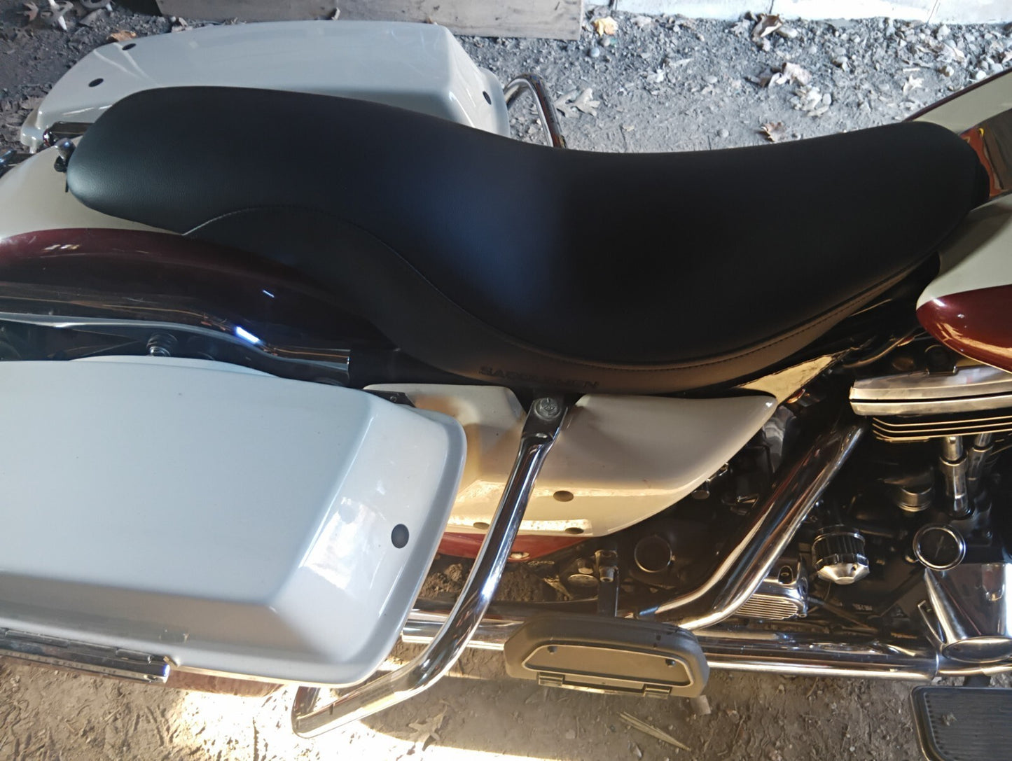 Saddlemen Low Profiler Seat for 1989-96 Harley Davidson Electra Glide Road King