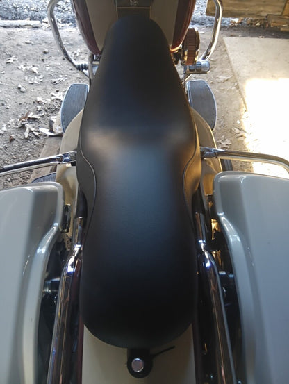 Saddlemen Low Profiler Seat for 1989-96 Harley Davidson Electra Glide Road King
