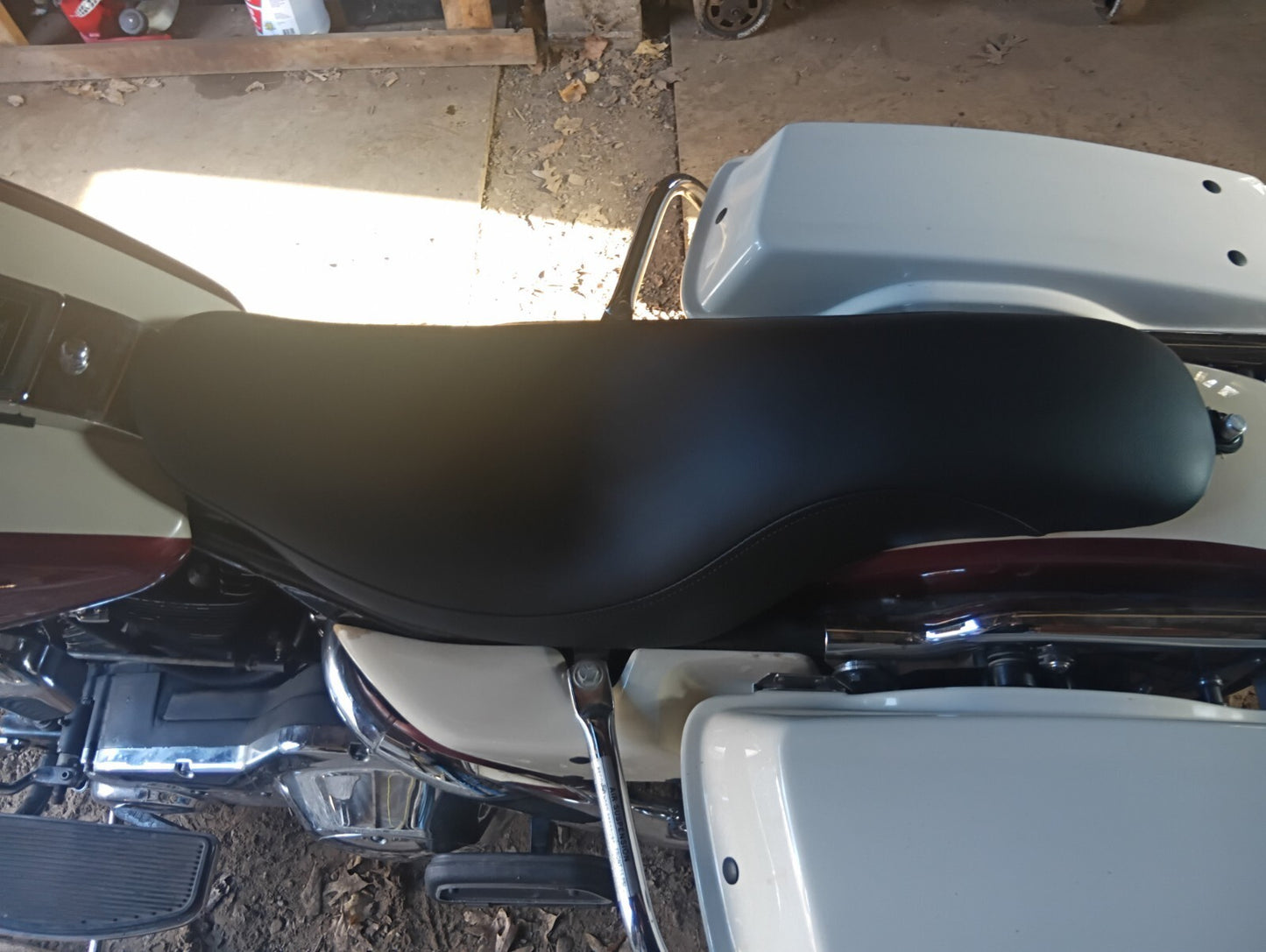 Saddlemen Low Profiler Seat for 1989-96 Harley Davidson Electra Glide Road King