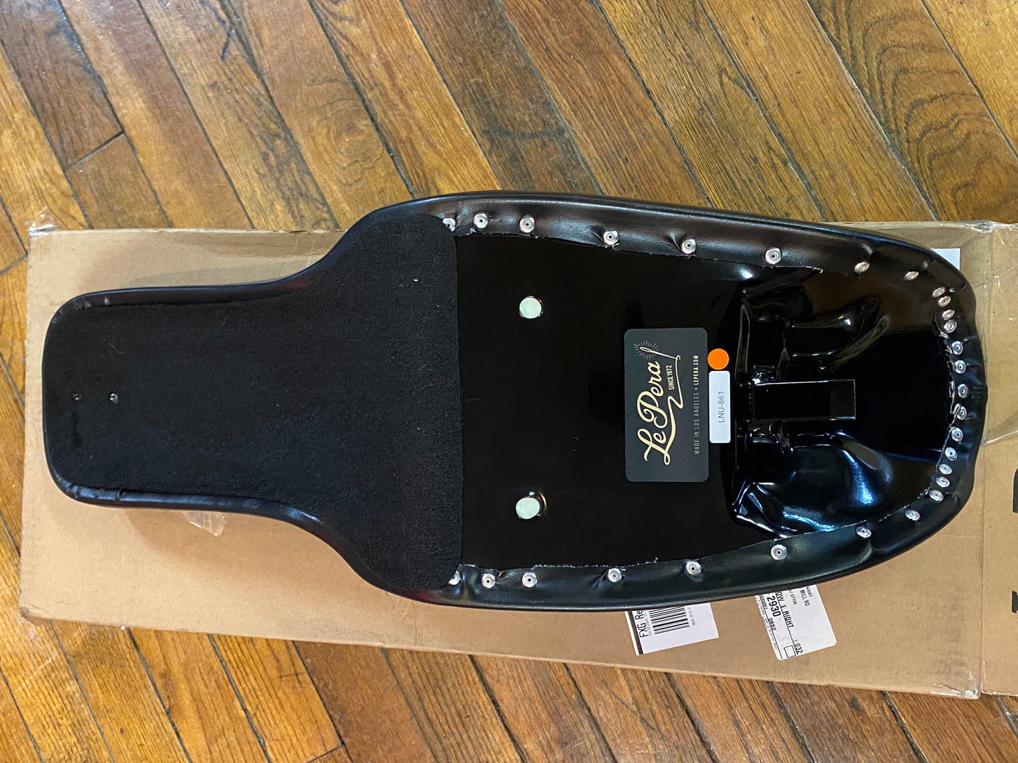 Le Pera Silhouette Up-Front Seat fits 1996-2003 Harley Dyna Super Glide LNU-861