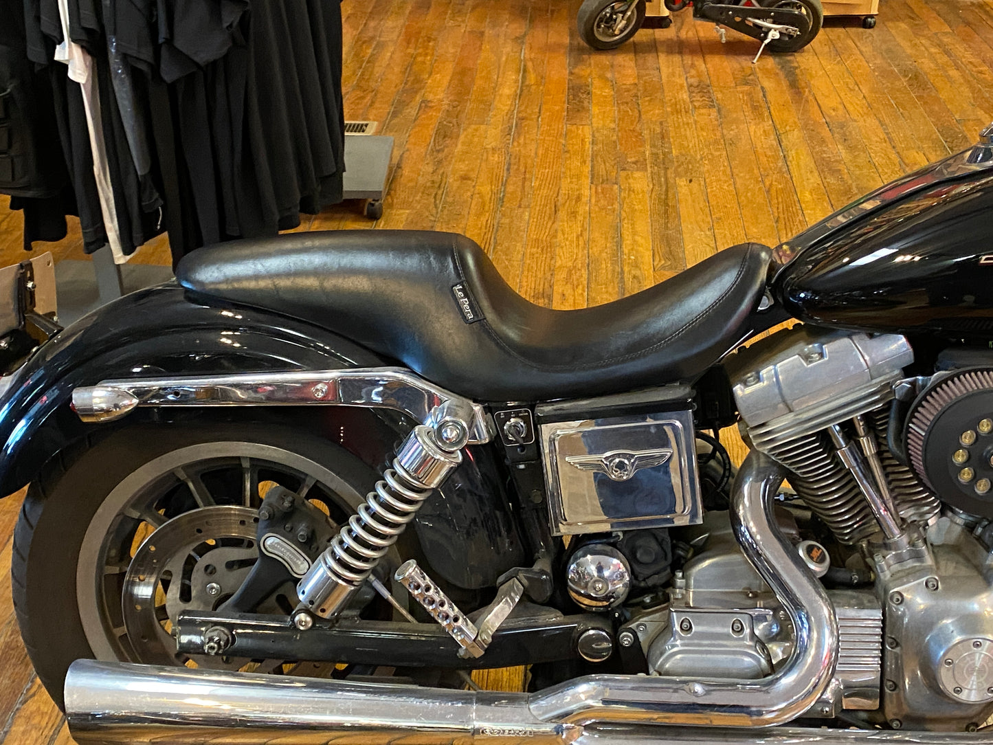 Le Pera Silhouette Up-Front Seat fits 1996-2003 Harley Dyna Super Glide LNU-861