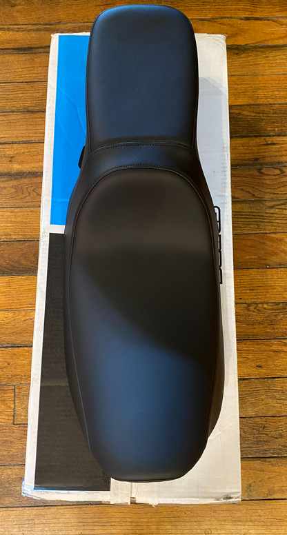 Drag Specialties Predator 2-Up Seat for 1994-1996 Harley Davidson Road King FLHR