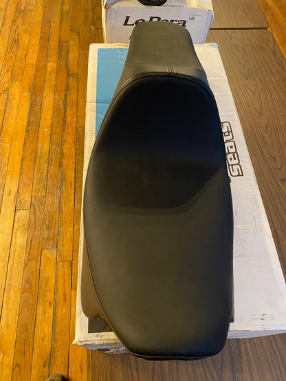 Drag Specialties Predator III Smooth Seat for 2008-2024 Harley Touring FLHR FLHX