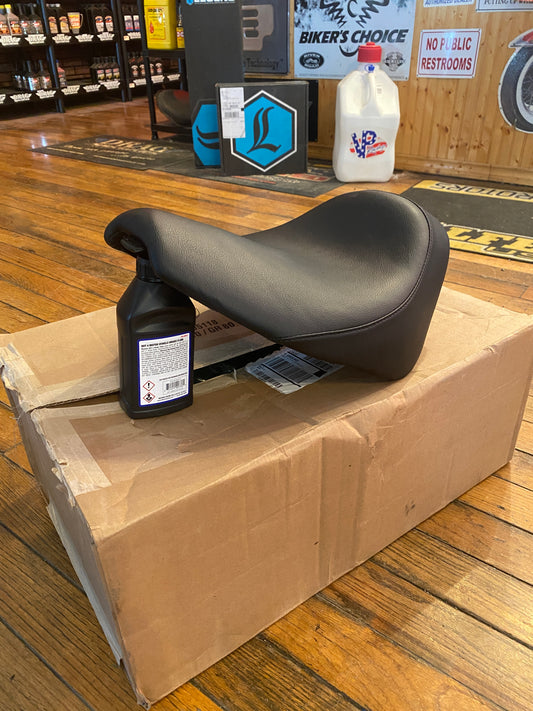 Danny Gray Black Buttcrack Solo Seat 2011-2017 Harley Softail Blackline FLS FLSS