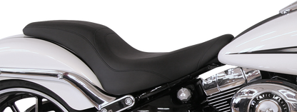 Mustang Smooth Tripper Fastback Seat fits 2013-2017 Harley Breakout FXSB