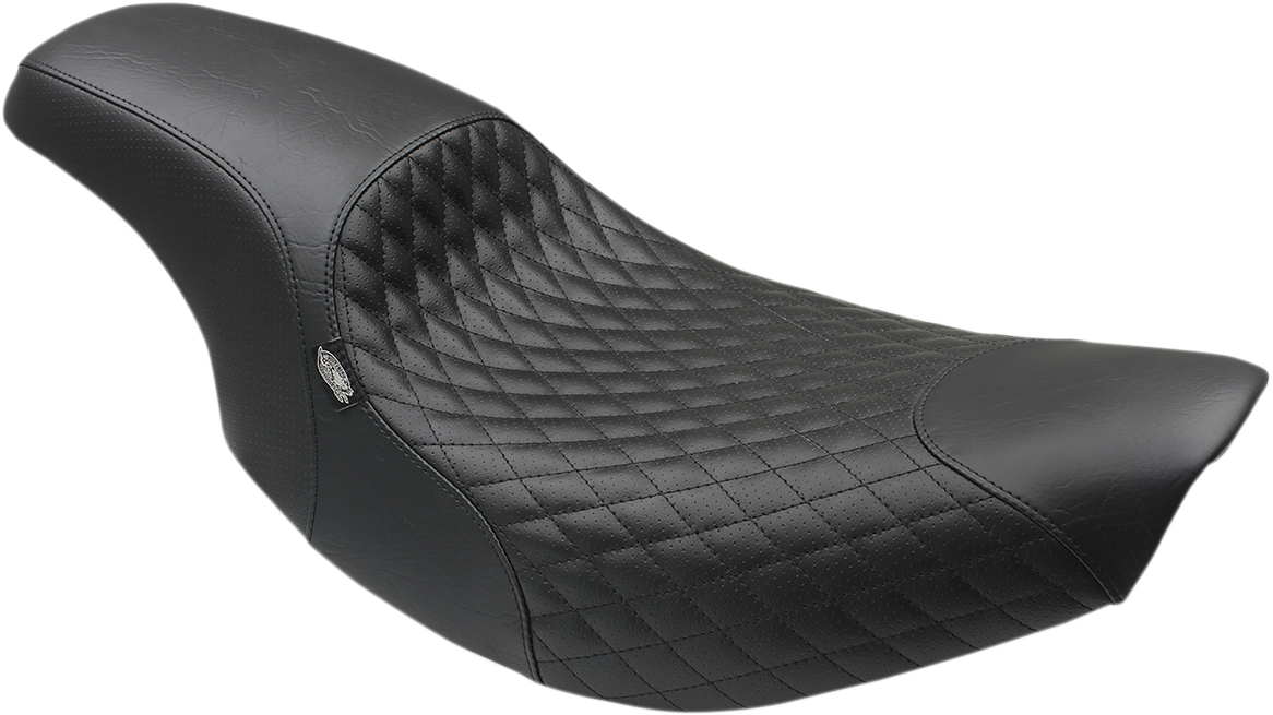 Mustang Shope Tripper Diamond Stitch Seat 2014-2023 Indian Chieftain Dark Horse
