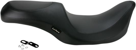 Le Pera Villain Smooth Seat 2002-2007 Harley Touring Road Electra Glide FLTR