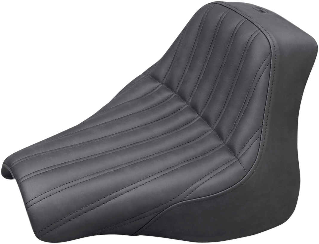 Saddlemen Renegade Knuckle Stitch Solo Seat 2018-2022 Harley Softail Fat Bob