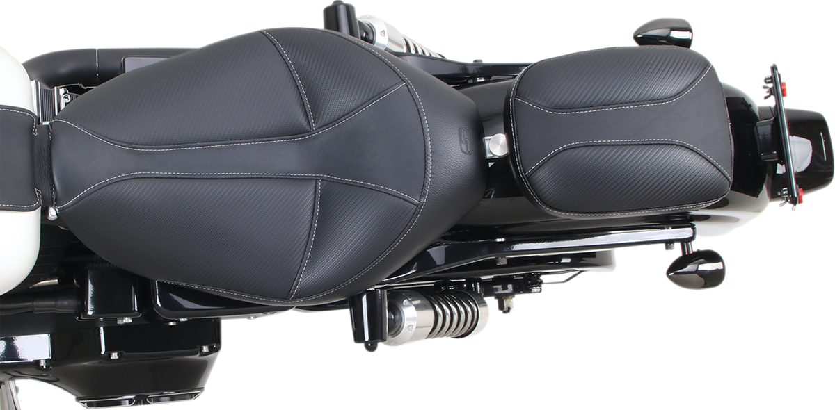 Saddlemen Dominator 7" Detachable Rear Pillion Pad for Harley Davidson