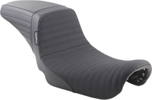 Le Pera Pleated Grip Tape Kickflip Seat 2006-2017 Harley Dyna Fat Bob Low Rider